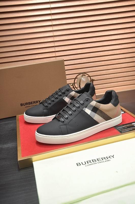 Burberry Men's Shoes 865